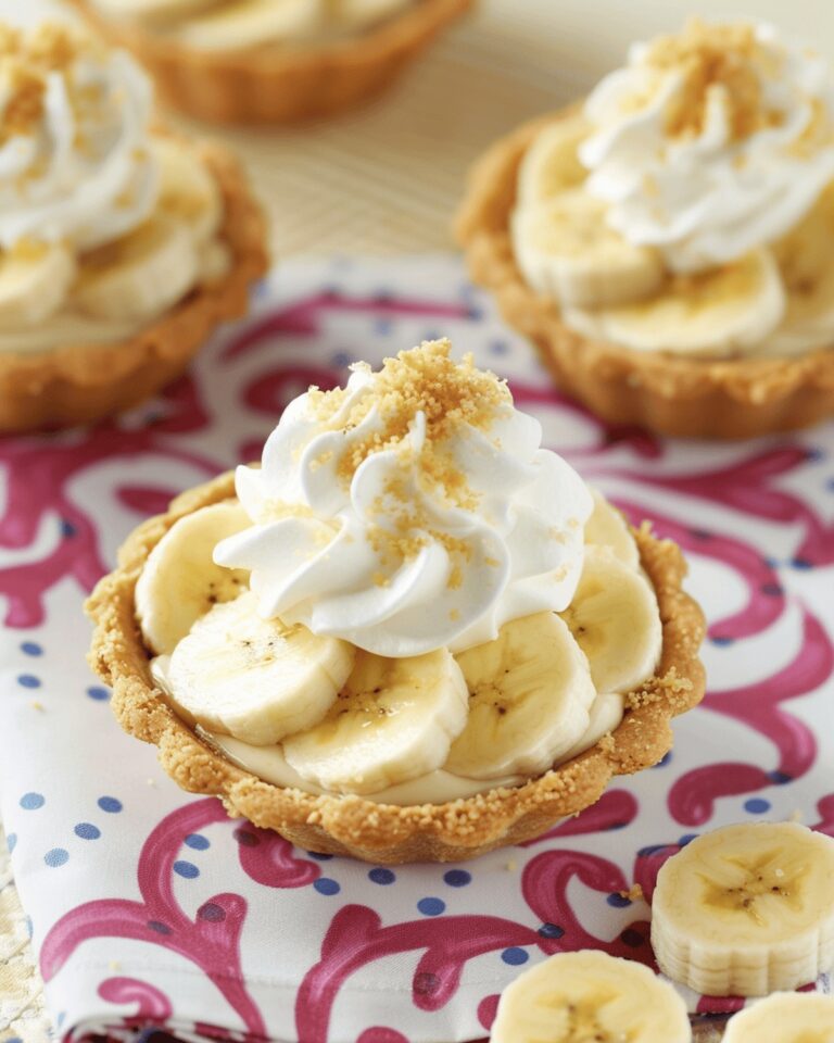 Mini Banana Cream Delight Pies Recipe