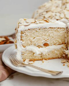 Almond Cream Cake Recipe