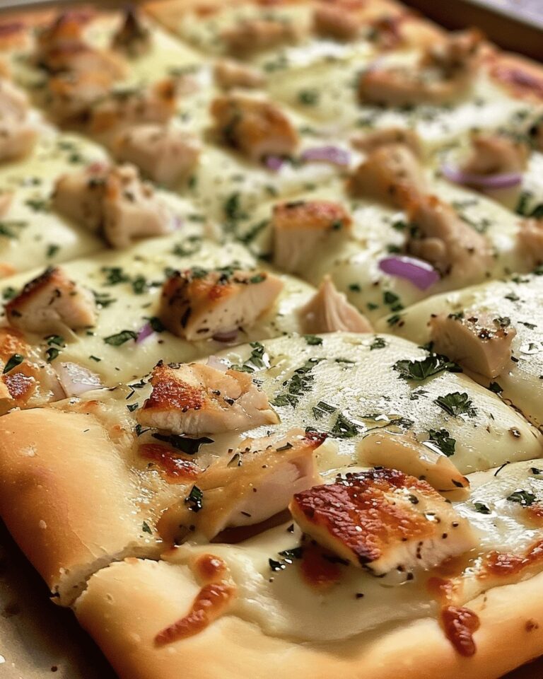 Creamy Garlic Chicken Herb Pizza Recipe