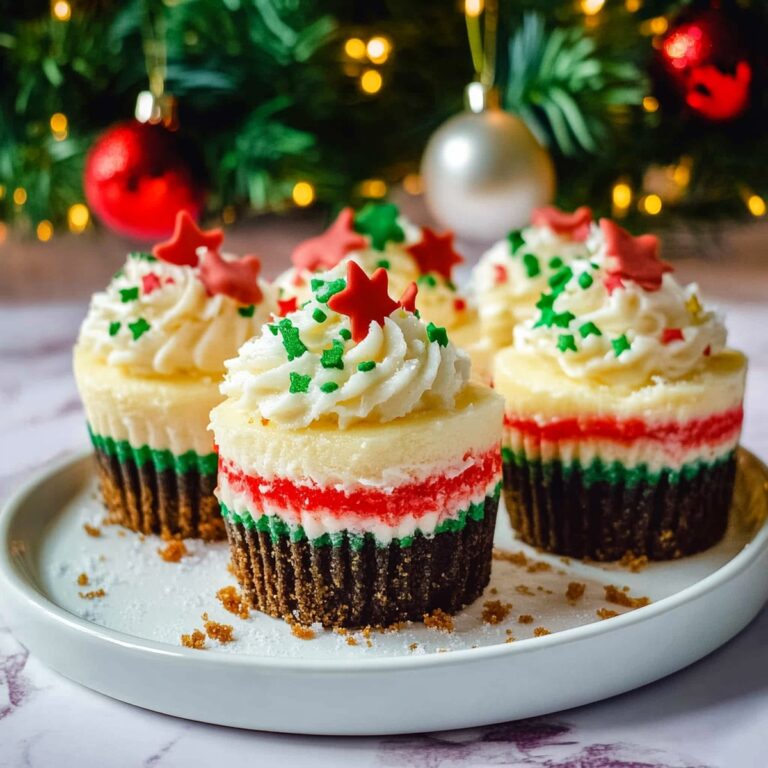 Adorable Mini Christmas Cheesecakes Recipe