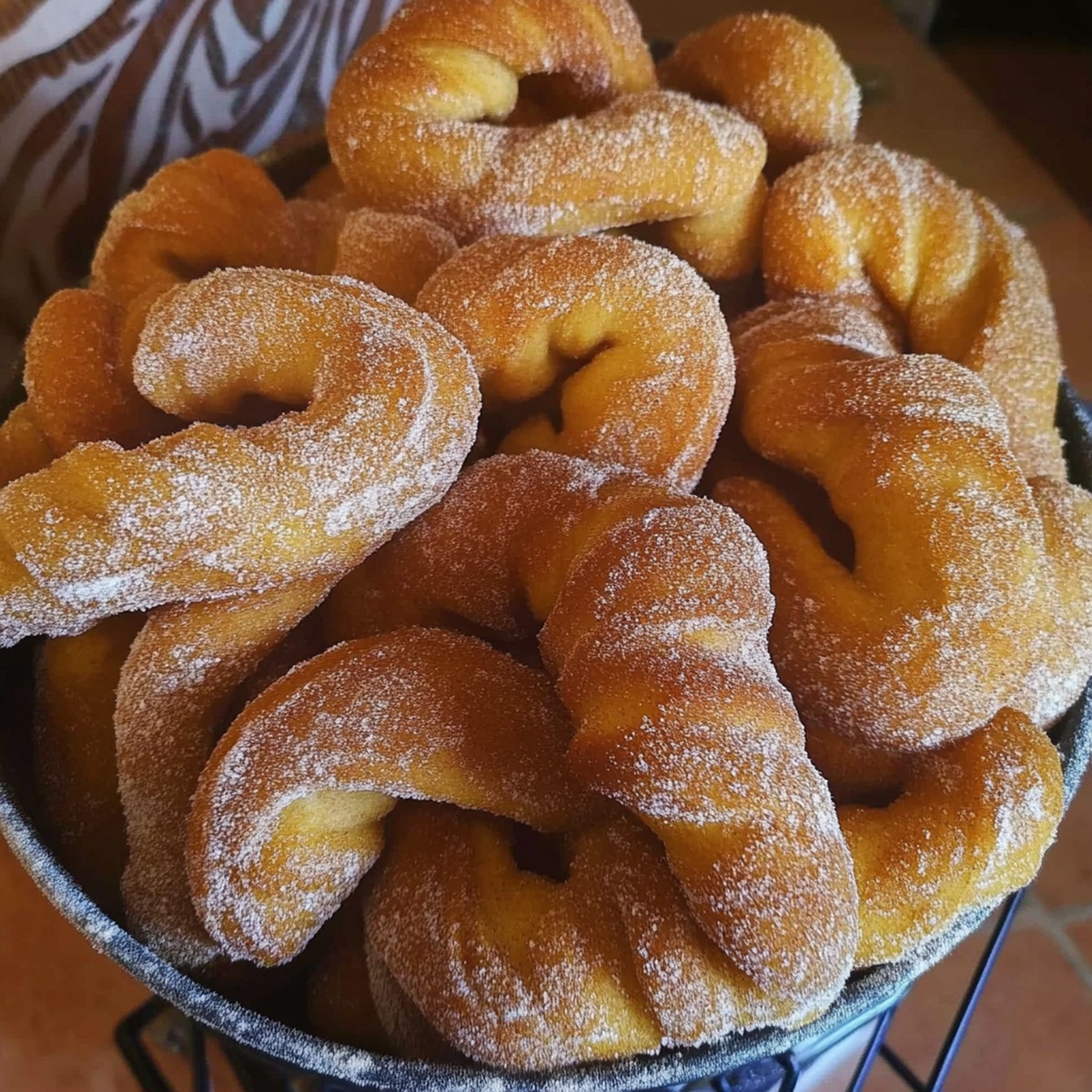 Crispy Dough Cinnamon Twists Recipe