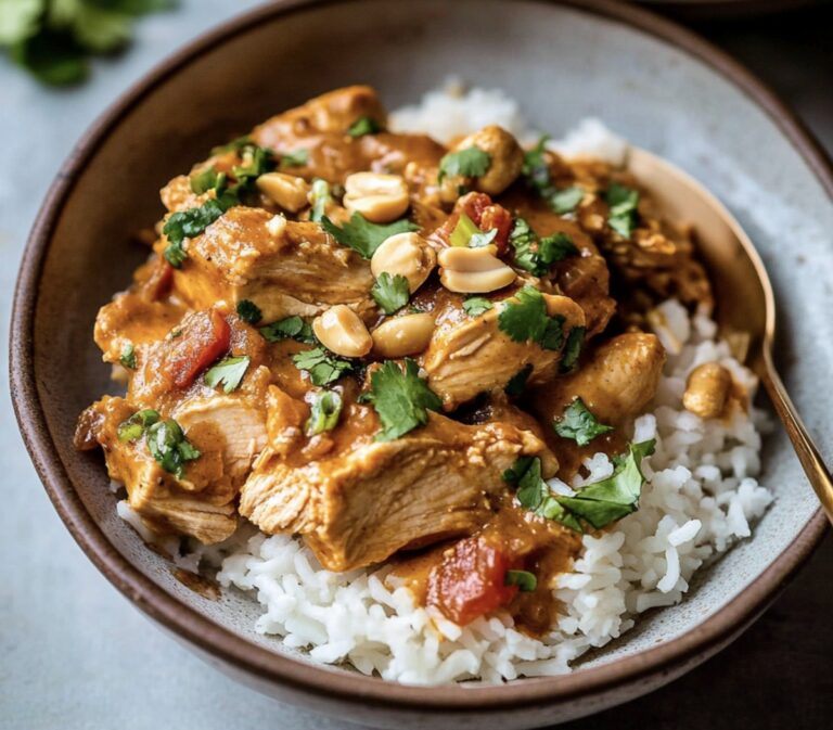 Tender Slow Cooker Peanut Chicken Recipe