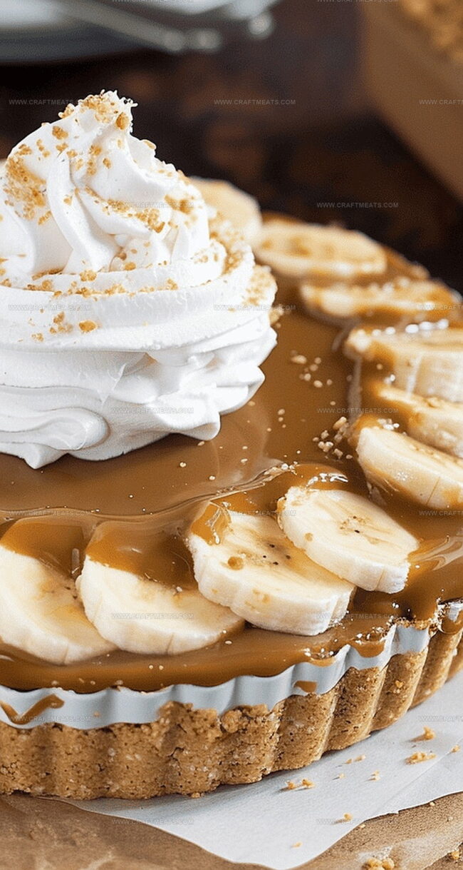 Banoffee Pie Bars with a Sweet Caramel Crunch