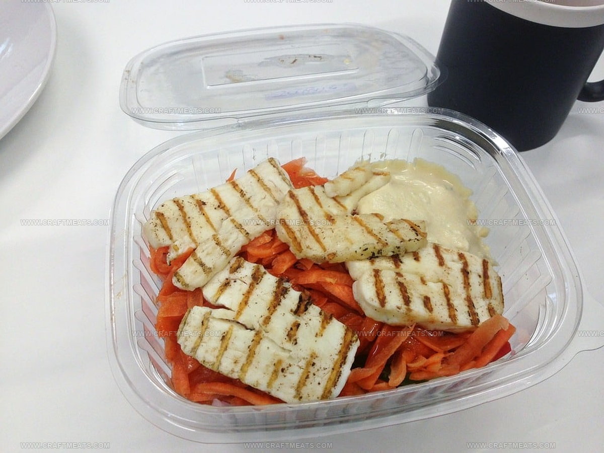 What Does Halloumi Cheese Taste Like? The Unique Flavor Explained