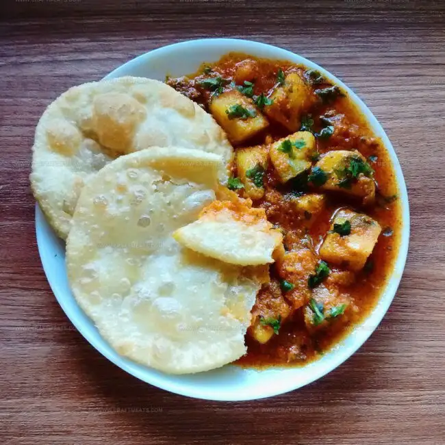Sour Potatoes (Khatte Aloo)