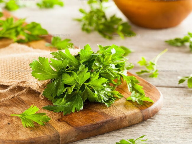 Parsley and Cinnamon